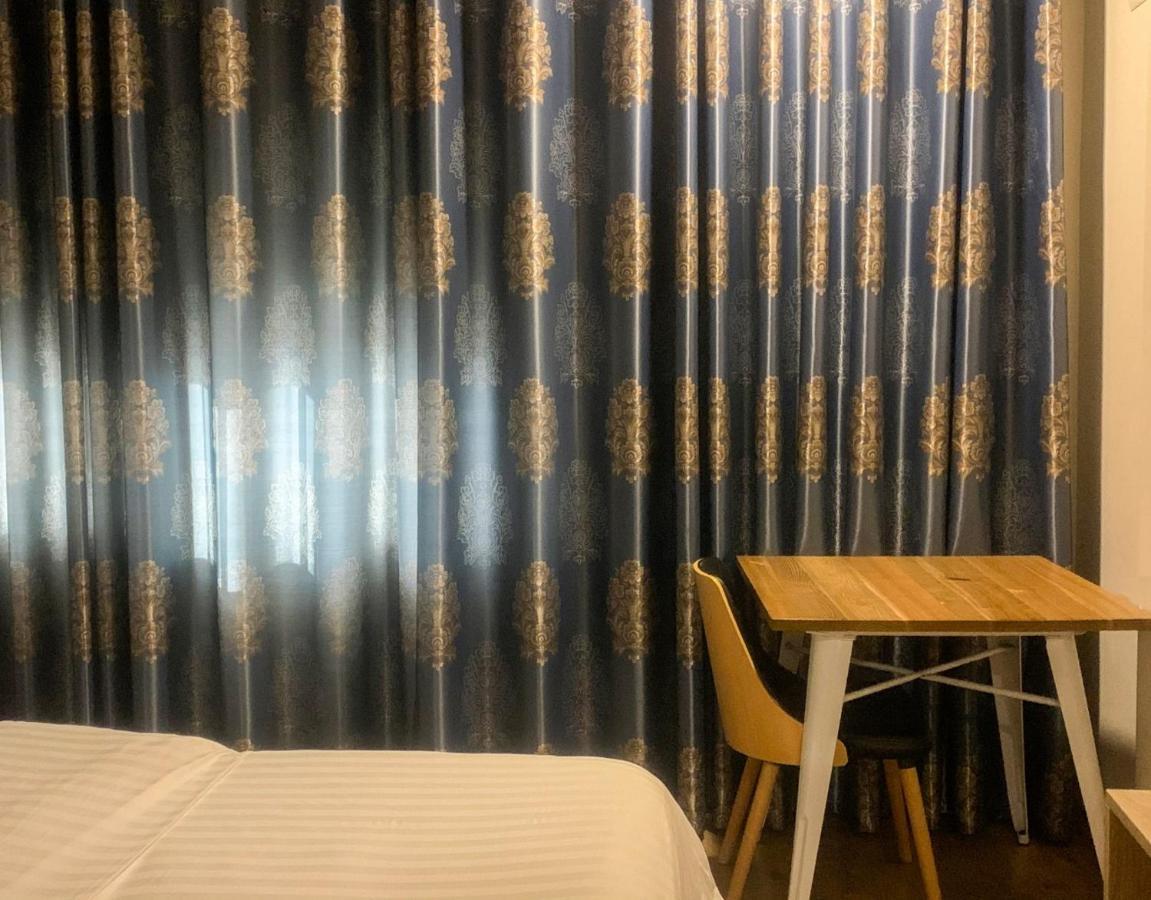 Park Hotel Tirana Yzberishti 外观 照片