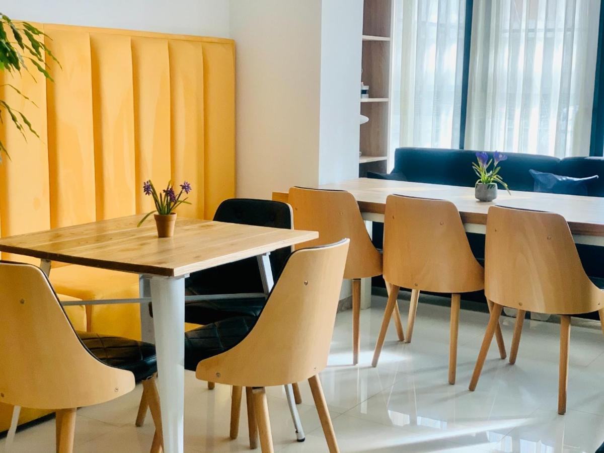 Park Hotel Tirana Yzberishti 外观 照片