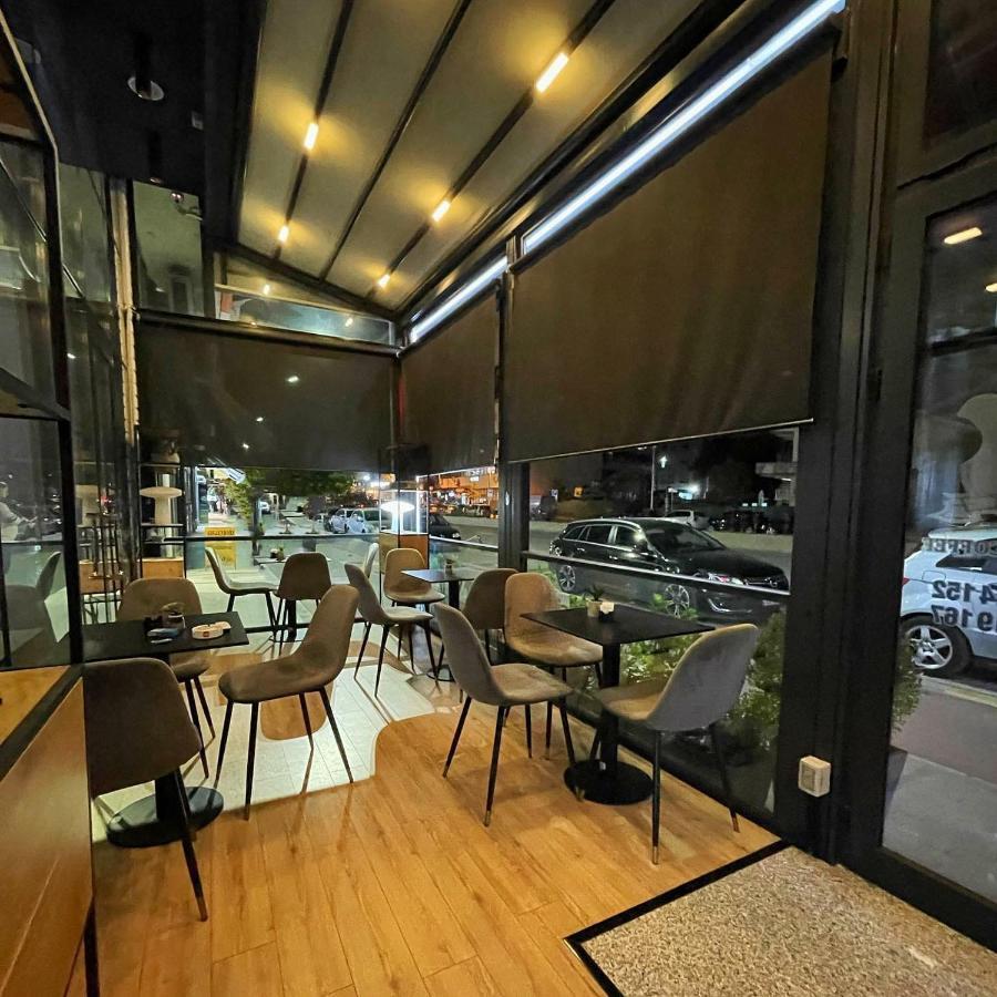 Park Hotel Tirana Yzberishti 外观 照片