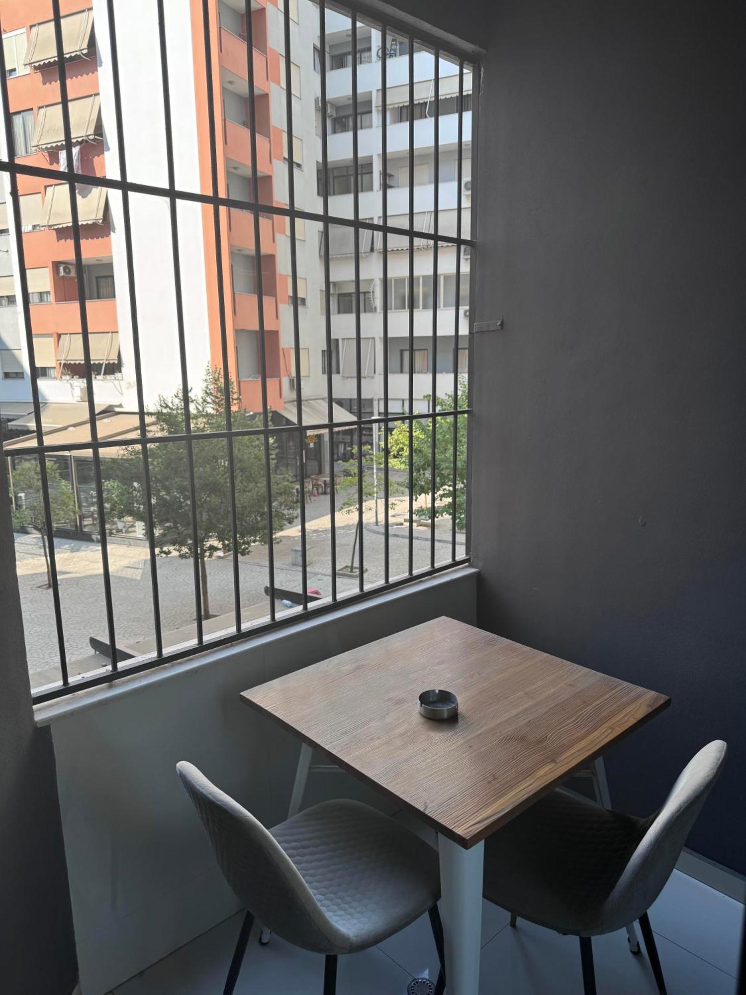 Park Hotel Tirana Yzberishti 外观 照片