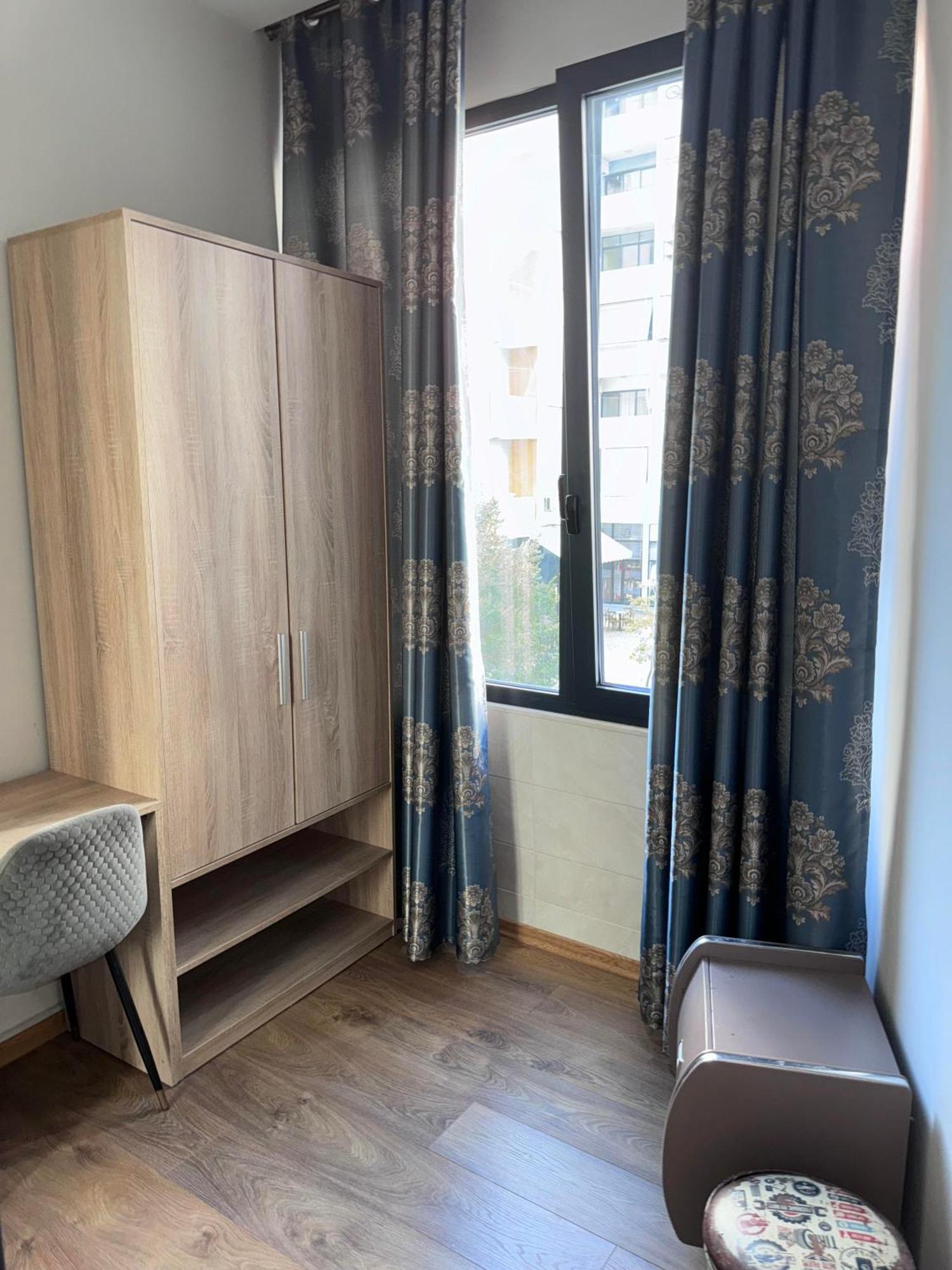 Park Hotel Tirana Yzberishti 外观 照片
