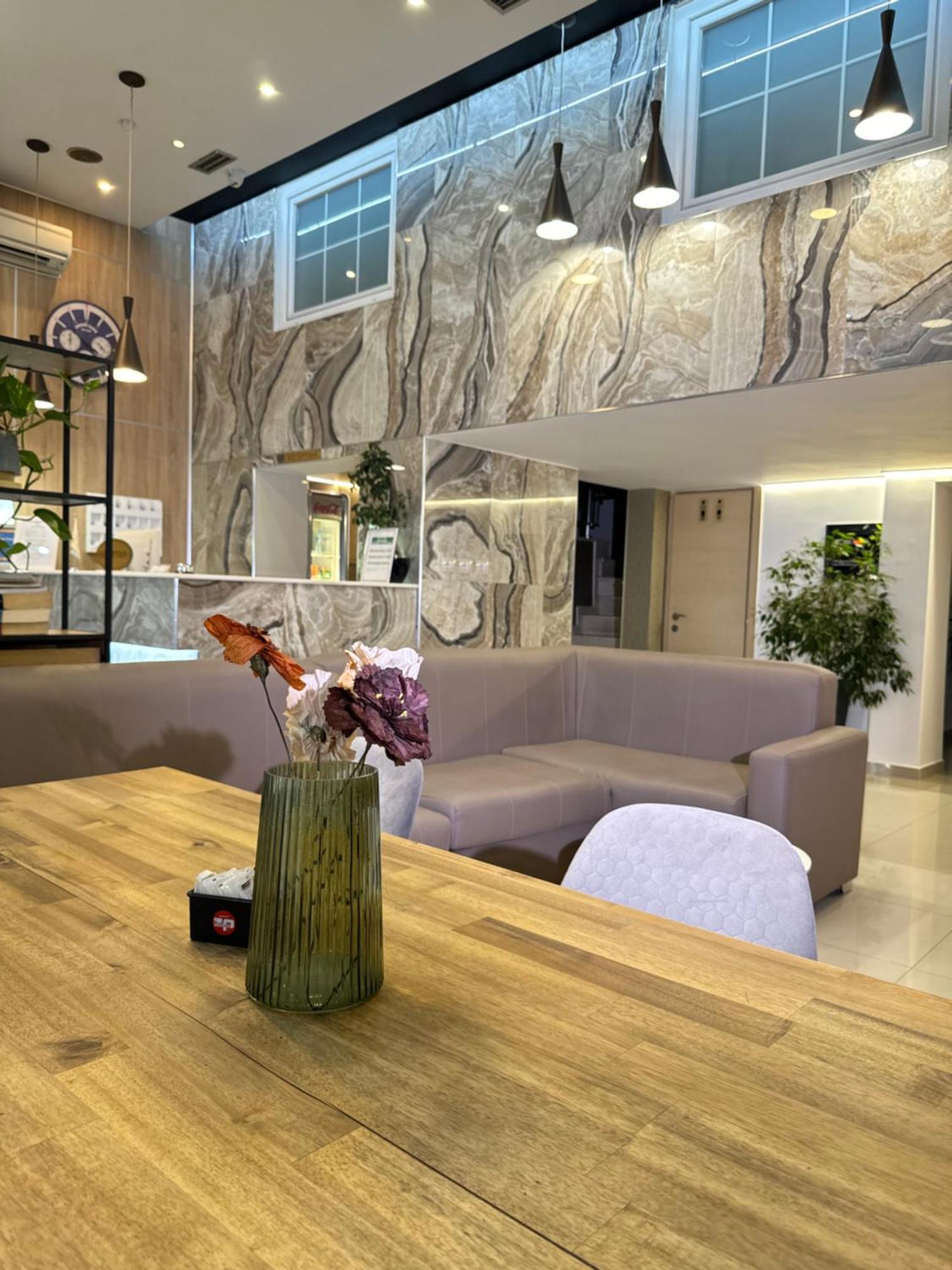 Park Hotel Tirana Yzberishti 外观 照片
